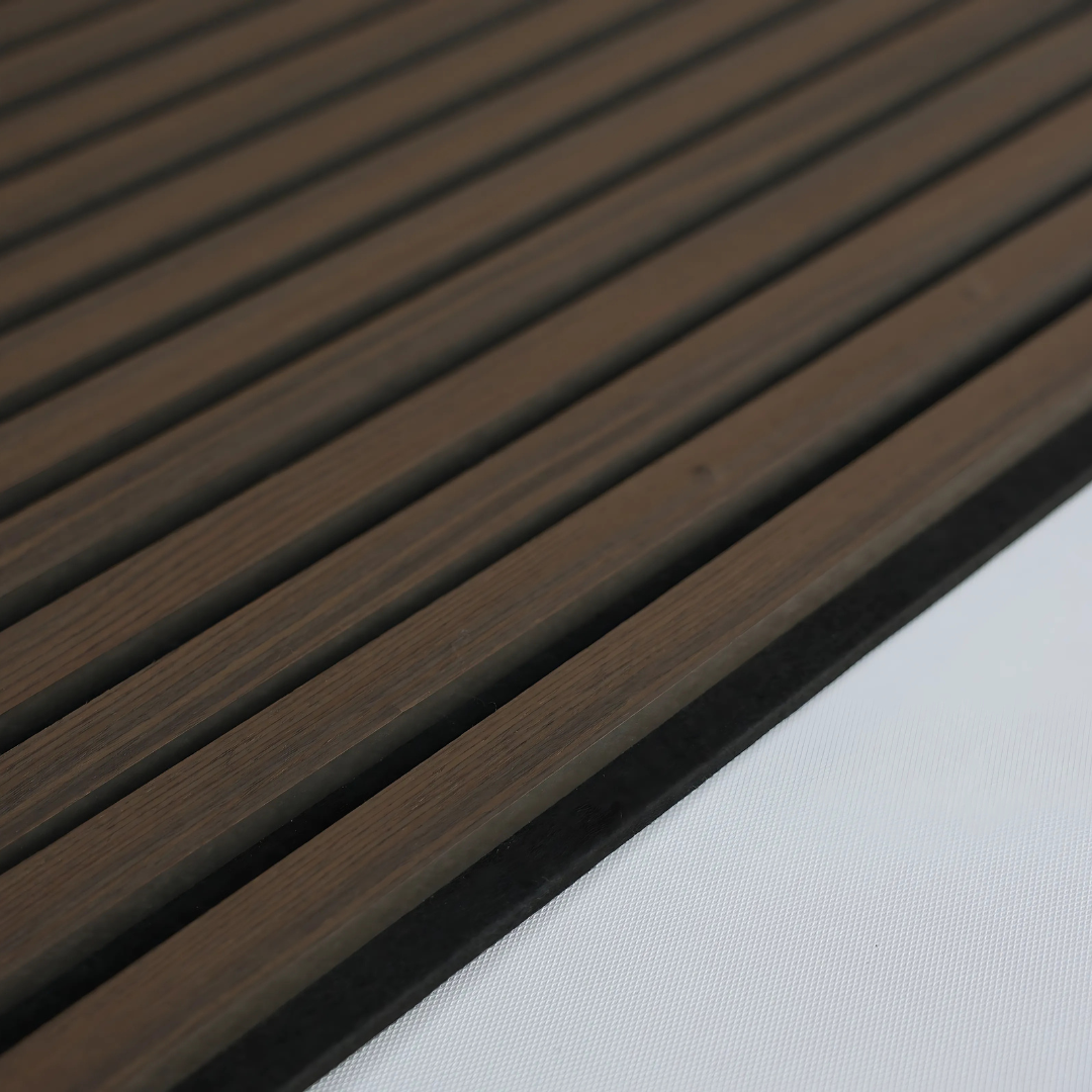 Honing Walnoot – 270×60 cm (21 mm Dikte) | Akoestische Wandpanelen van Totaal Decor