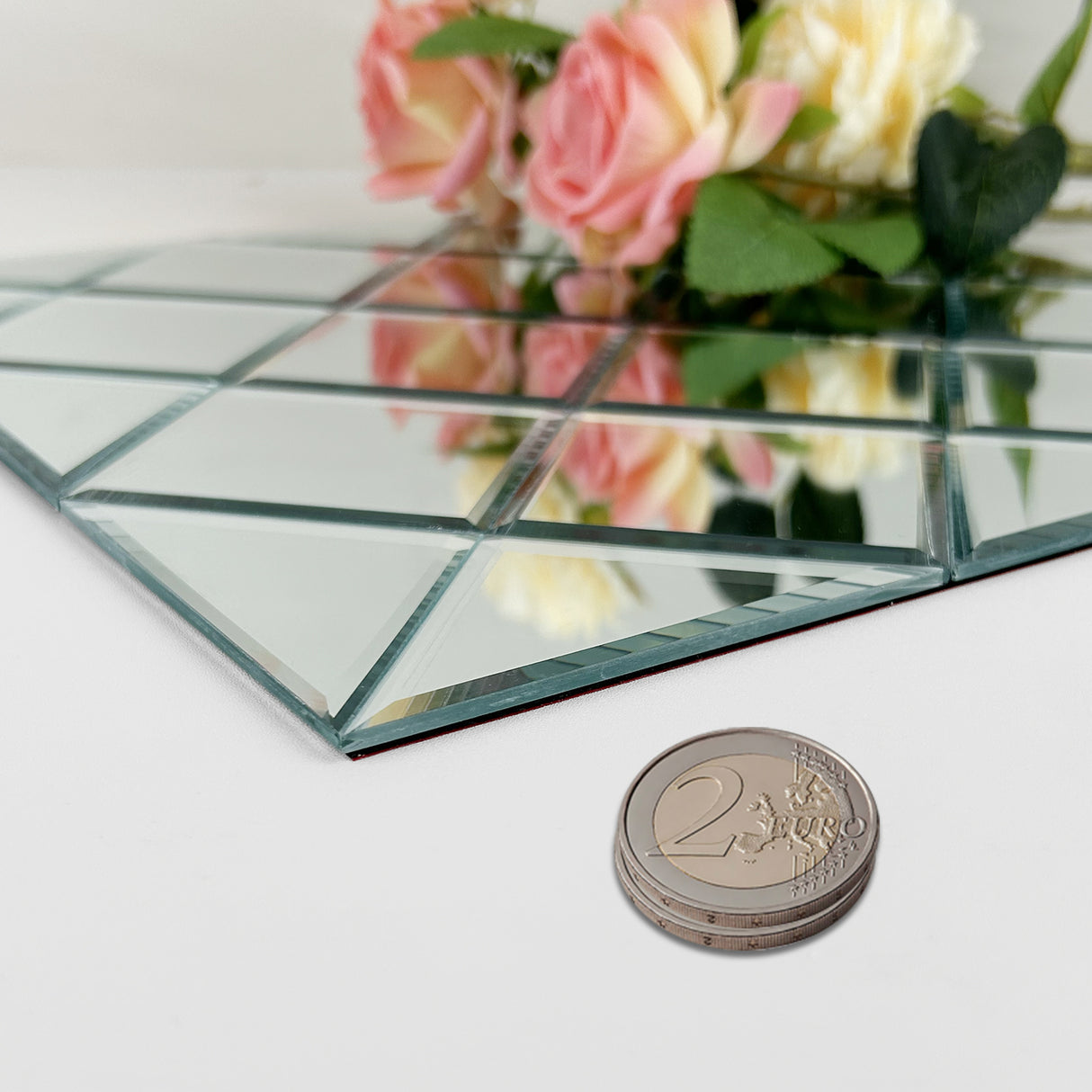 3D Geometric Mirror | Zelfklevende Steenstrips van Totaal Decor