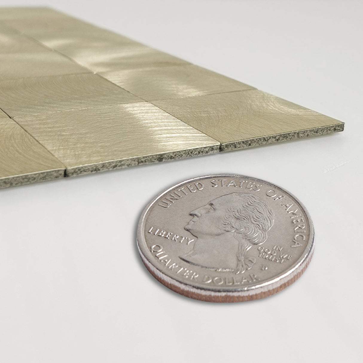 Brushed Gold Cubes | Zelfklevende Steenstrips van Totaal Decor